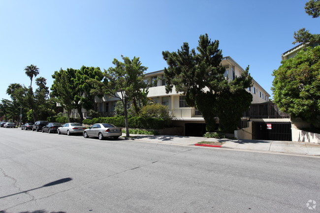 Building Photo - Sunrise Apartments