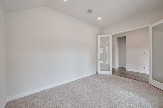 Building Photo - 6906 Montclair Colony Trl