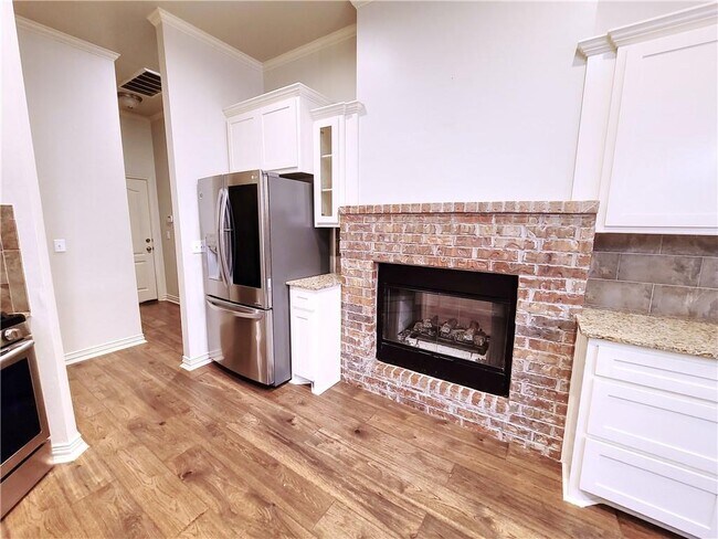 Building Photo - 3012 NW 191st St