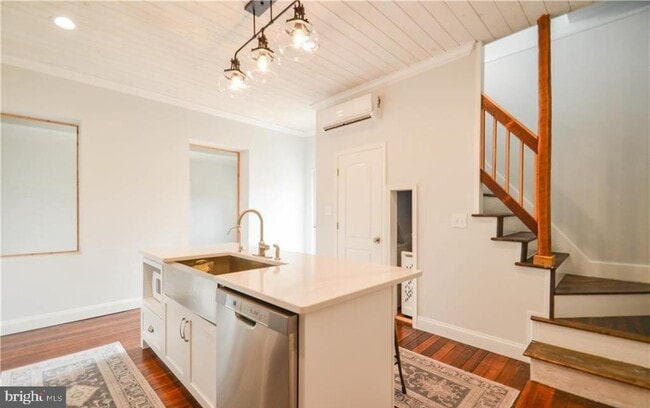 Building Photo - 4430 Coplay Creek Rd