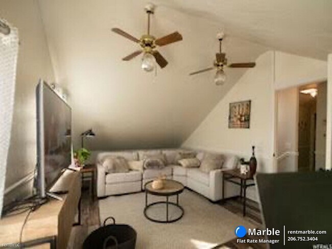 Building Photo - 4 br, 2 bath House - 519 E 200 S
