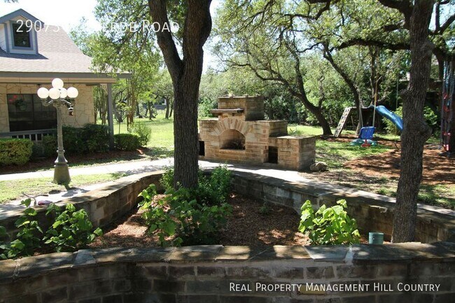Building Photo - 29073 Bulverde Rd