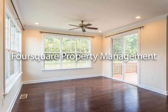 Building Photo - Single Family Home |1st Floor- Guest Suite...