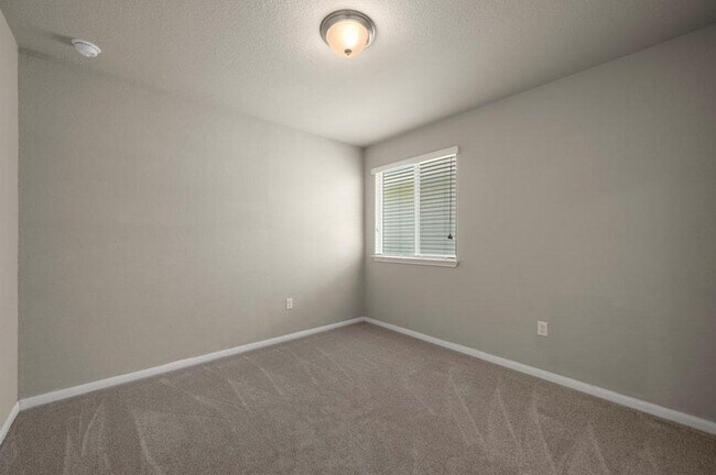 Building Photo - 144 Sulphur River Lp