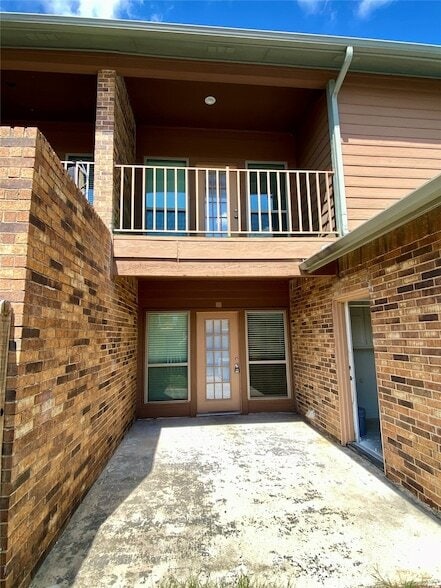 Building Photo - 500 Norwood Pl