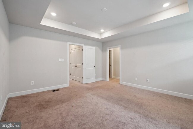 Building Photo - 14921 River Walk Way