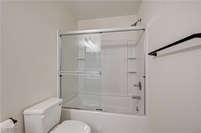 Building Photo - 25 Lone Cove Ct