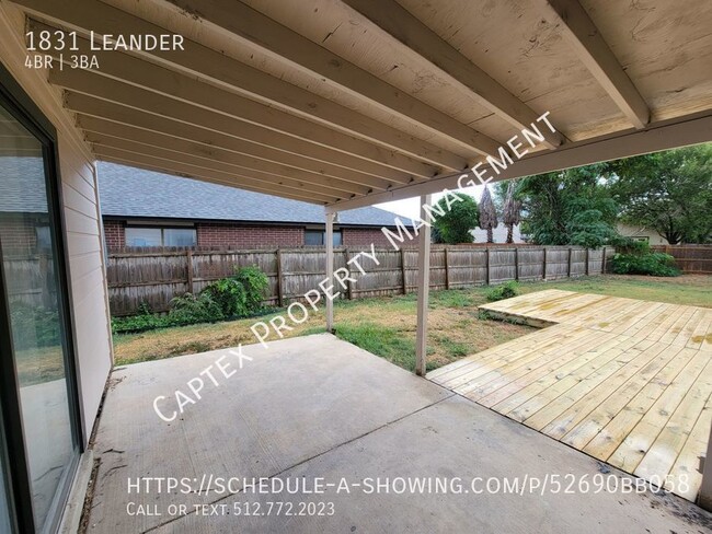 Building Photo - Newly Remodeled 4 Bed 2.5 Bath house in NW...