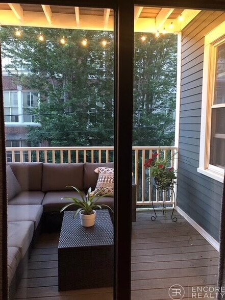 Building Photo - 142 High St