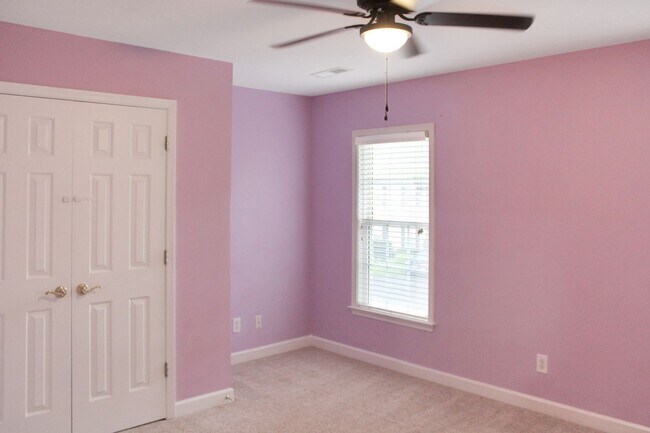 Building Photo - 1054 Bristlecone Ln