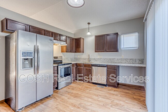 Building Photo - 1008 E Karla Ct