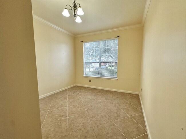 Building Photo - 16322 Sitella Ct