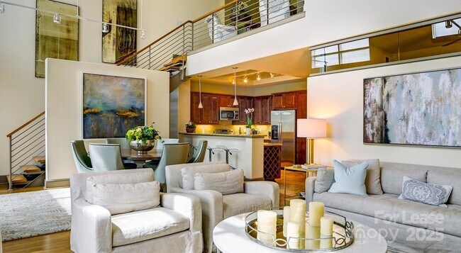 Building Photo - 4300 Sharon Rd