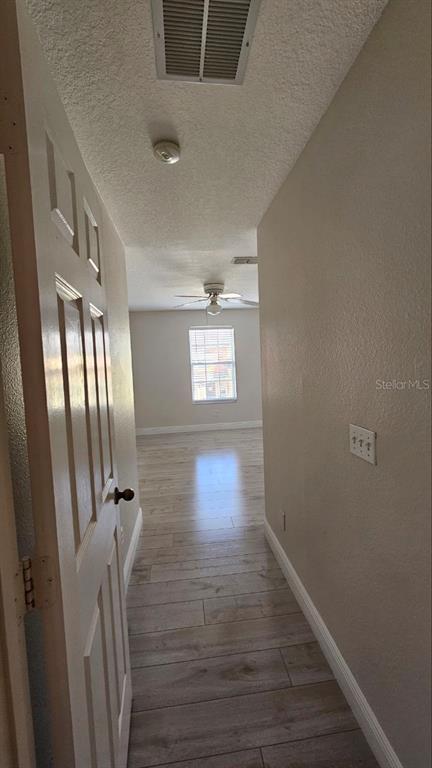 Building Photo - 580 Cresting Oak Cir