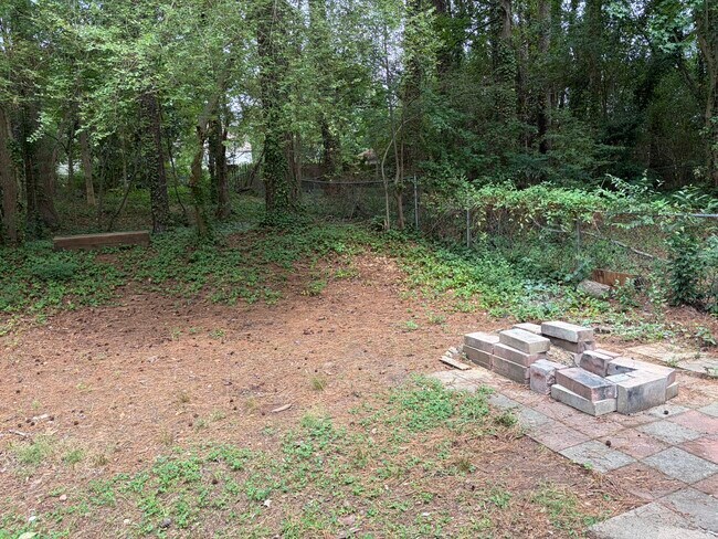 Building Photo - 839 Barringer Dr