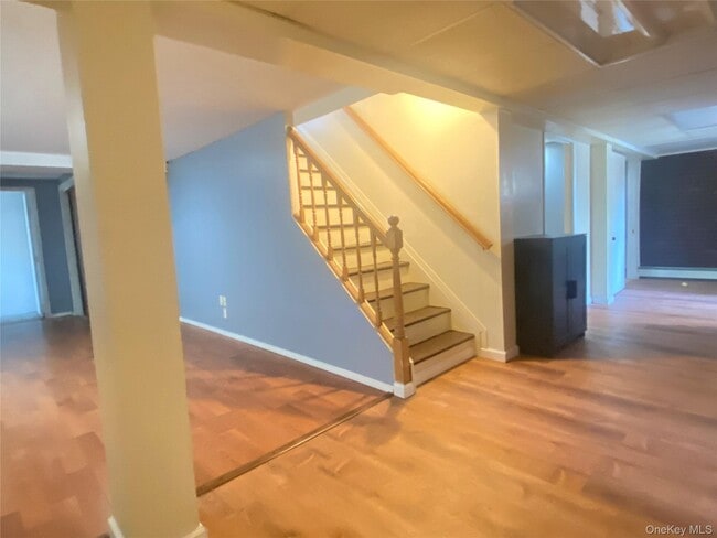 Building Photo - 62 Harold Ave