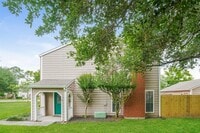 Building Photo - 17263 Saturn Ln