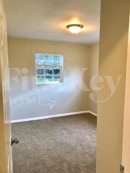 Building Photo - 6451 SW 2nd St