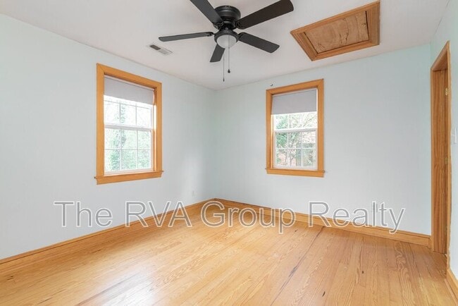 Building Photo - 1613 S Meadow St