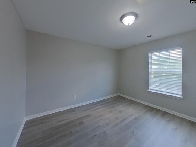 Building Photo - 414 Grand National Ln