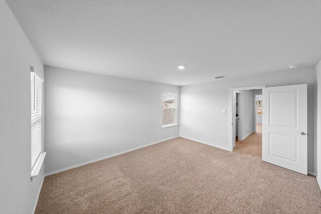 Building Photo - RESORT STYLE AMENITIES!! Multiple Pools. Lazy River. Splash Pad and Water Slides. Fitness Center....