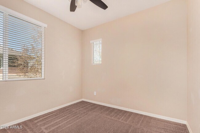 Building Photo - 3751 E Palo Verde St