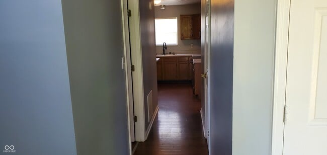 Building Photo - 10618 Sedgegrass Dr