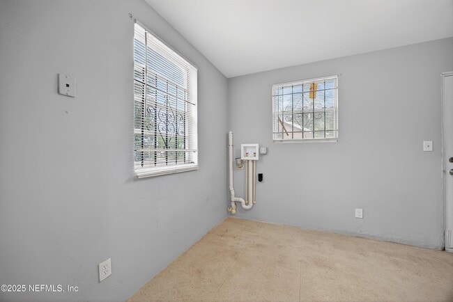 Building Photo - 3811 Chase Ave