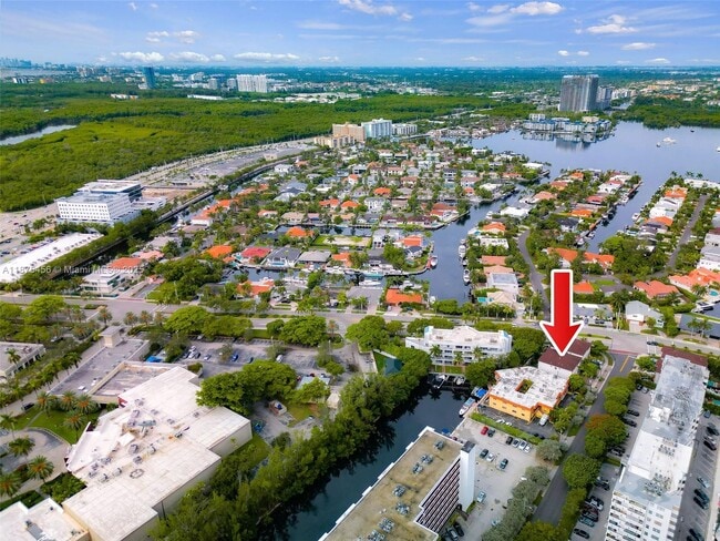 Building Photo - 3506 NE 166th St