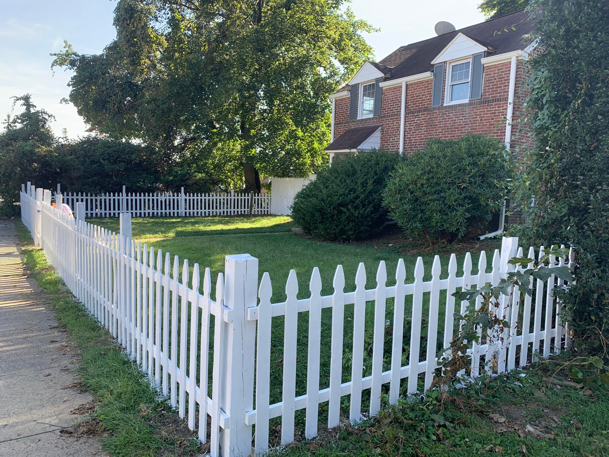 Building Photo - 824 Burmont Rd
