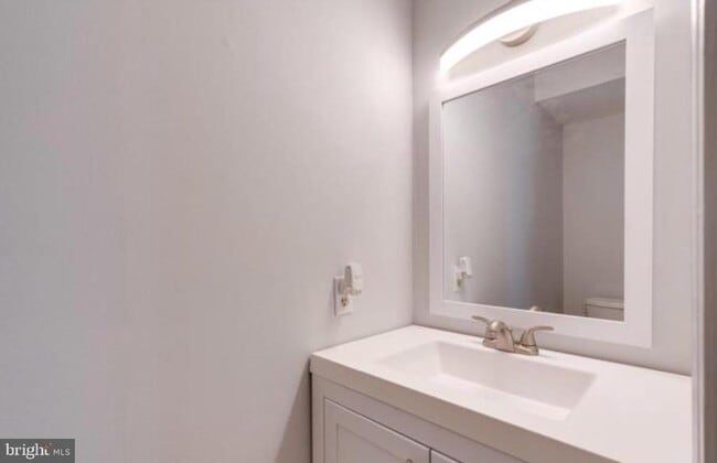 Building Photo - 15812 Lazy Day Ln