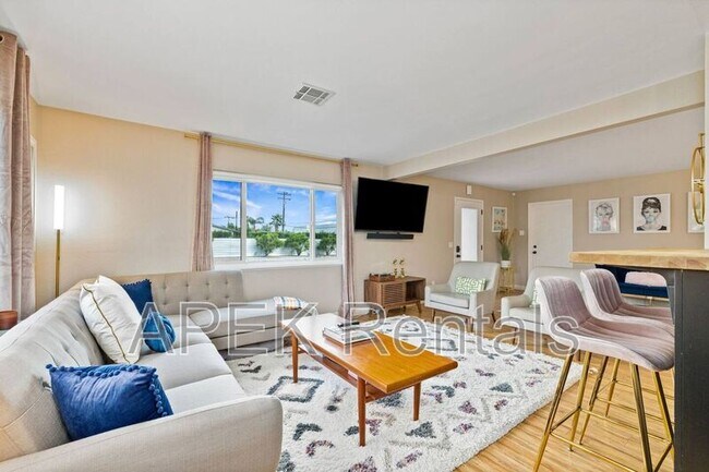 Building Photo - 2525 N Cerritos Rd