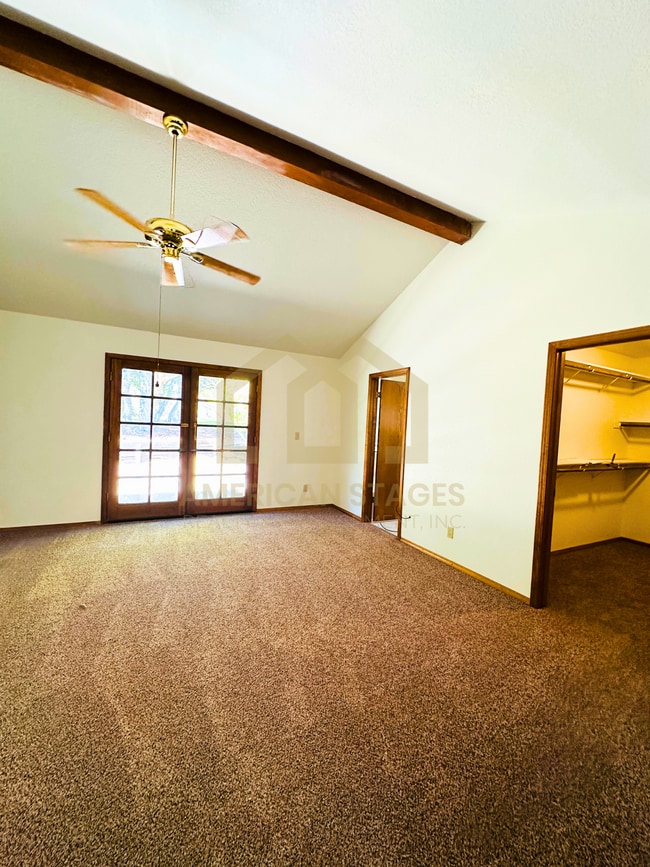 Building Photo - 1121 Pellham Dr