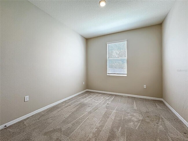 Building Photo - 13071 Brookside Moss Dr