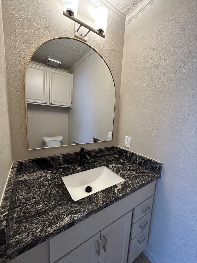 Building Photo - 7761 High Village Dr