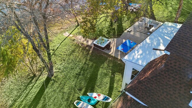 Building Photo - 260 McGraw Ln