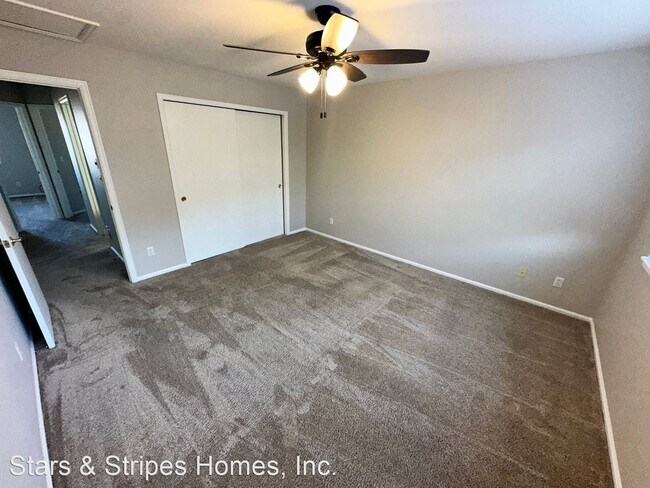 Building Photo - 4 br, 2.5 bath House - 19014 E. Prentice C...