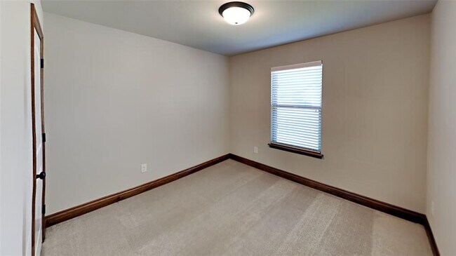 Building Photo - 9004 Northwest 142nd Street