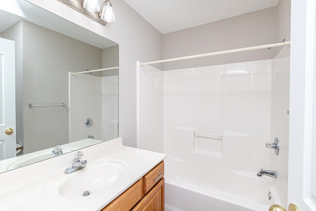 Building Photo - 6259 N Water Cress Cir