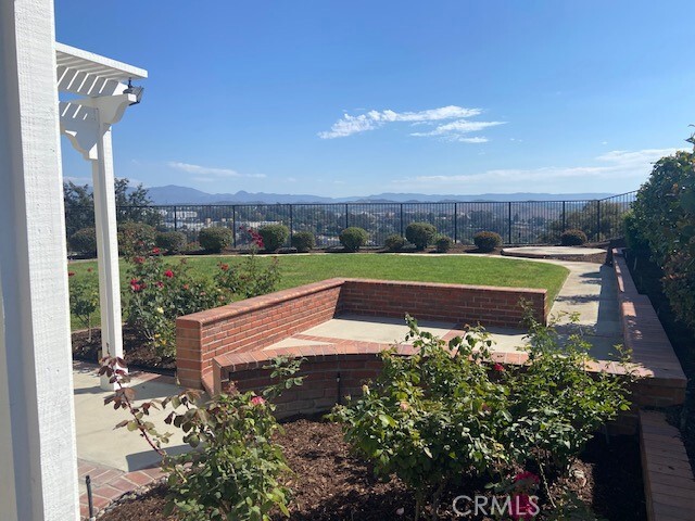 Building Photo - 28322 El Sur