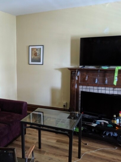 SPACIOUS LIVING AREA - 32 E Northwood Ave