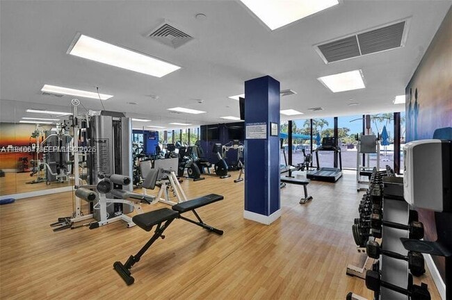 Building Photo - 20355 NE 34th Ct