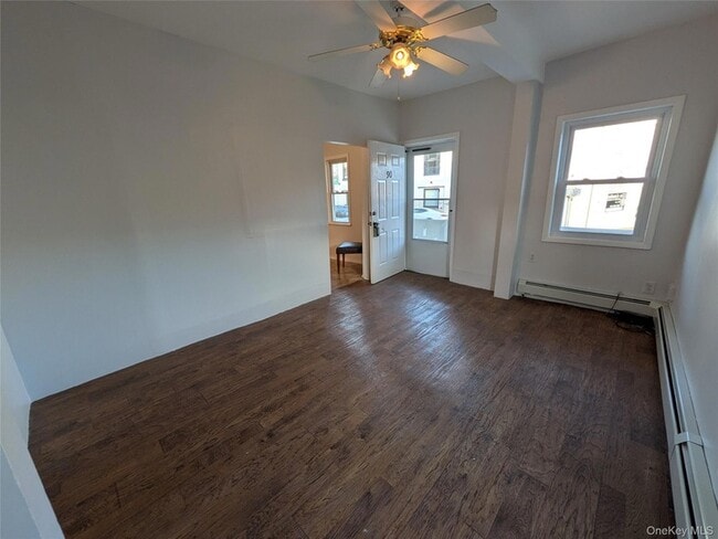 Building Photo - 90-92 W Railroad Avenue Unit