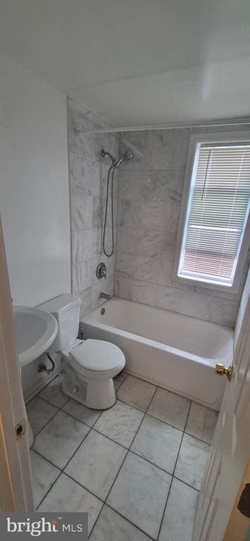 Building Photo - 511 Seagull Ave