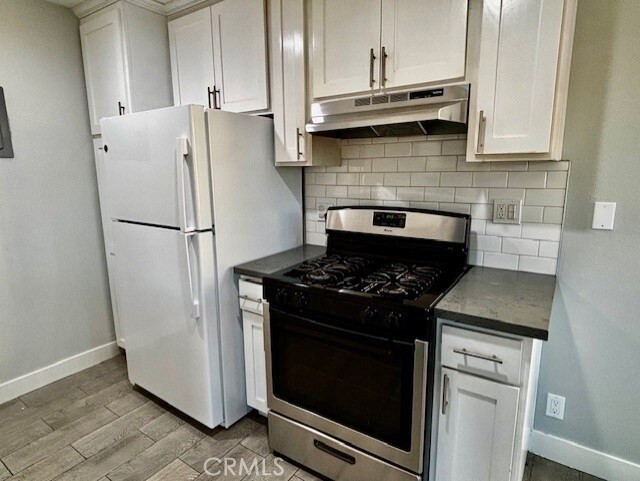 Building Photo - 17102 Emerald Ln