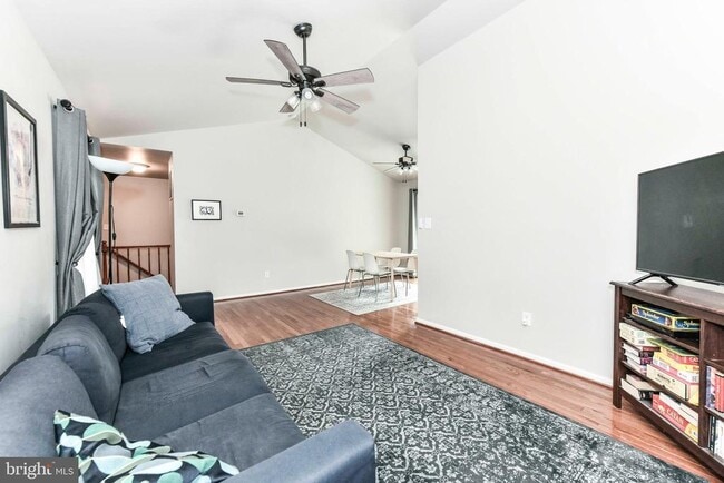 Building Photo - 1413 Valebrook Ln