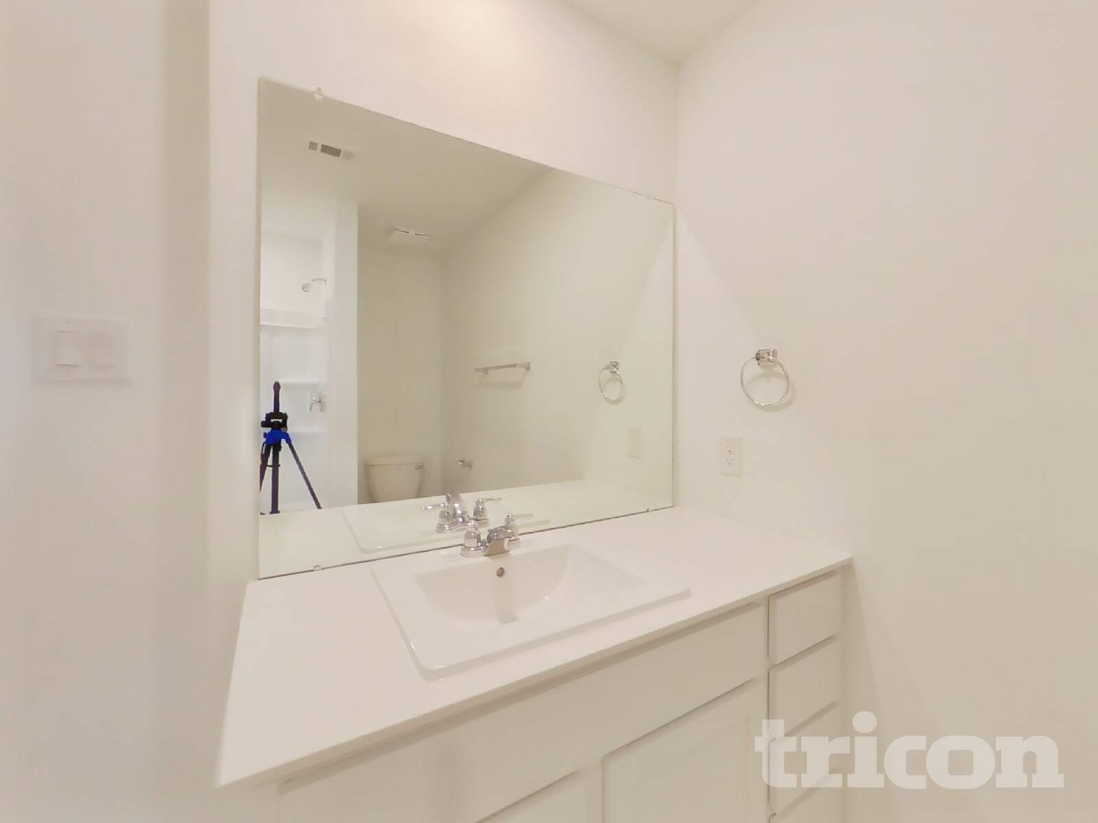 Building Photo - 3060 Dawn Sound Dr