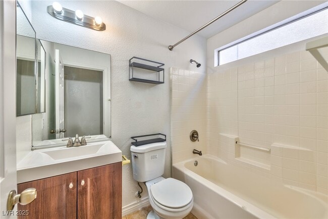 Building Photo - 6348 Kenny Heights Ct
