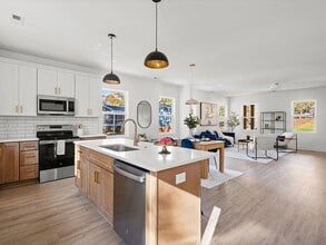 Building Photo - New Construction 3 Bed 2.5 Bath House in Hickory, NC