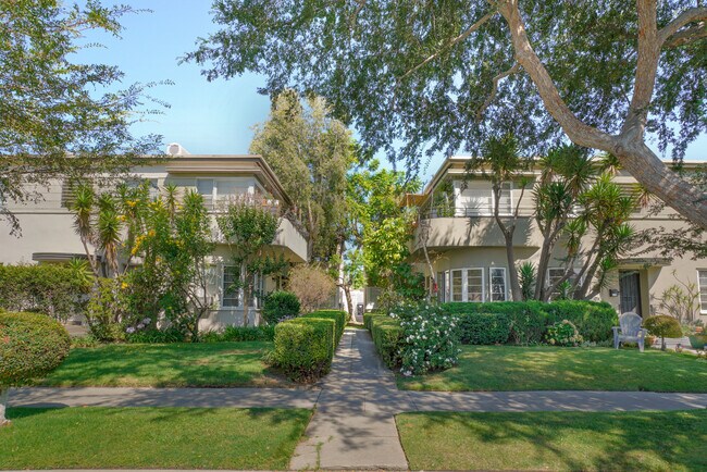 Primary Photo - 1240 1/2 S La Jolla Ave